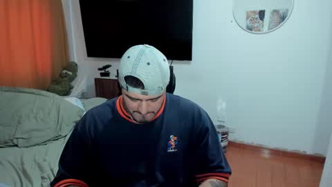 Andres -  online show from 10-07-25, 02:03