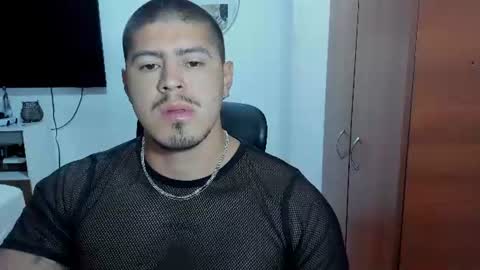 Snapshot of baltazardupont chatting on 06-23-26, 09:18 Andres - online show from 06-23-26, 09:18
