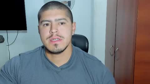 Snapshot of baltazardupont chatting on 07-16-26, 09:26 Andres - online show from 07-16-26, 09:26