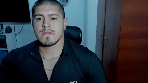 Snapshot of baltazardupont chatting on 07-23-26, 03:15 Andres - online show from 07-23-26, 03:15