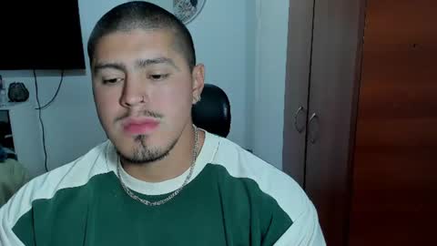 Snapshot of baltazardupont chatting on 07-24-26, 03:48 Andres - online show from 07-24-26, 03:48
