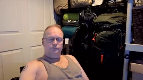 baltomoron69 online show from 05-17-26, 08:27