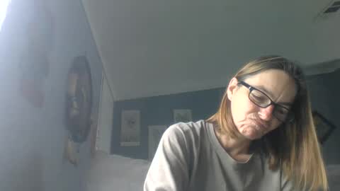 bamacpl80 online show from 04-25-26, 01:41