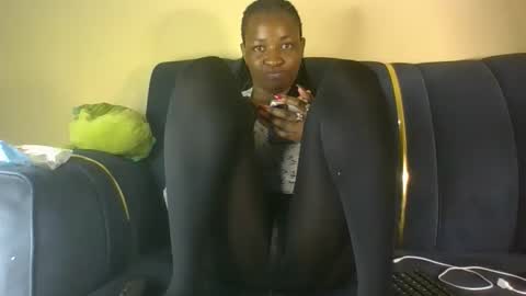 Snapshot of bambi_blush chatting on 11-19-25, 06:52 bambi online show from 11-19-25, 06:52