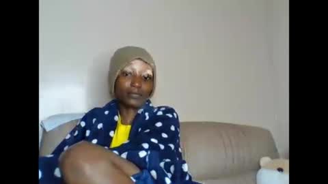 Snapshot of bambi_bunnie chatting on 07-06-26, 06:10 Bambi online show from 07-06-26, 06:10