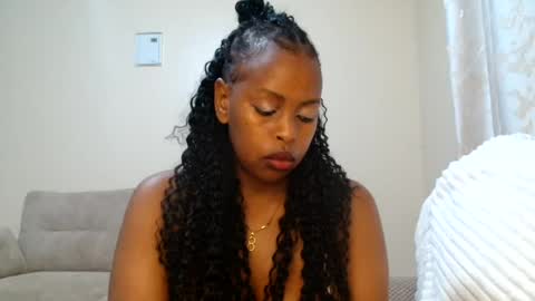 Snapshot of bambi_e chatting on 07-05-26, 08:38 bambi_e online show from 07-05-26, 08:38