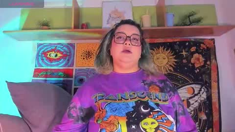 Snapshot of banana__squirt chatting on 10-12-25, 07:46 Ana online show from 10-12-25, 07:46