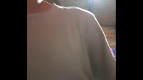 Snapshot of banana_argen_15 chatting on 09-27-25, 02:38 Ezequiel online show from 09-27-25, 02:38
