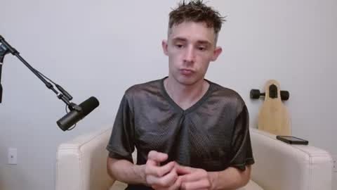 bananacurvesleft online show from 06-25-26, 12:32