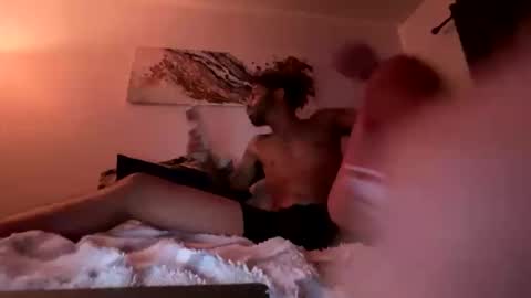 Snapshot of banananutzd chatting on 10-04-25, 06:22 trillion online show from 10-04-25, 06:22