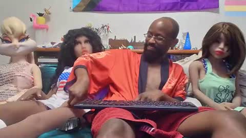 Bando Husbando online show from 07-04-26, 05:13