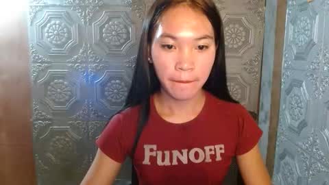 Snapshot of baninay810654 chatting on 09-19-25, 09:37 baninay810654 online show from 09-19-25, 09:37