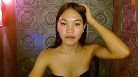 Snapshot of baninay810654 chatting on 10-17-25, 10:45 baninay810654 online show from 10-17-25, 10:45