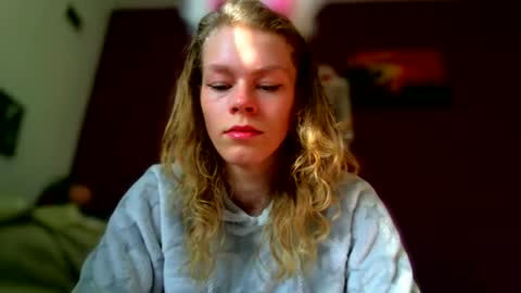 charliejones online show from 09-23-25, 01:58