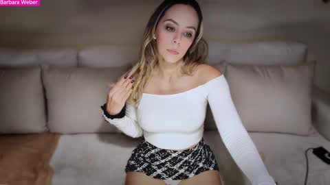 Snapshot of barbara_weber chatting on 01-09-26, 01:52 barbara_weber online show from 01-09-26, 01:52