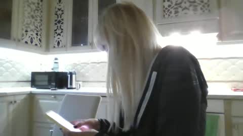 Barbara online show from 09-27-25, 03:17