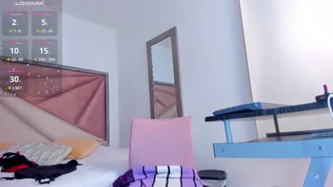 Barbara  online show from 09-11-25, 12:33