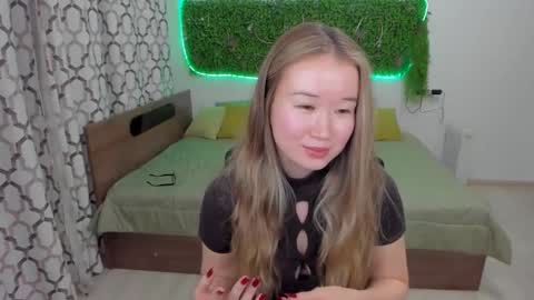 Barbara online show from 02-08-25, 01:54