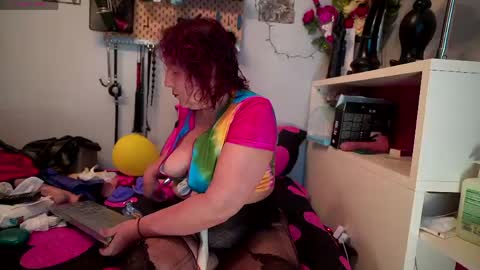 barbaraviciosa online show from 04-18-26, 10:08