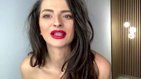 Snapshot of barbaraxoxox chatting on 10-16-25, 05:19 barbaraxoxox online show from 10-16-25, 05:19