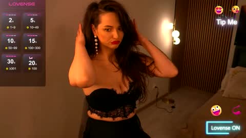 Snapshot of barbaraxoxox chatting on 11-12-25, 06:36 barbaraxoxox online show from 11-12-25, 06:36