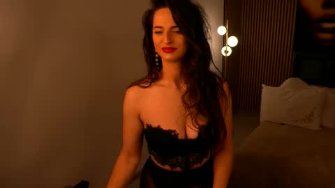 Snapshot of barbaraxoxox chatting on 11-25-25, 05:40 barbaraxoxox online show from 11-25-25, 05:40