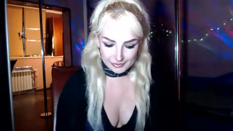 Victoria online show from 06-24-26, 02:10