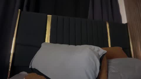 Snapshot of barbie_aiko chatting on 10-22-25, 07:13 A I K O online show from 10-22-25, 07:13