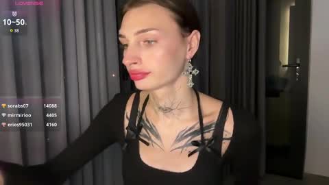 Snapshot of barbie_bi chatting on 01-07-25, 10:54 My name is Molly. Please say hello I like talking to you. If you have any wishes or obscene desires please use the tip menu online show from 01-07-25, 10:54