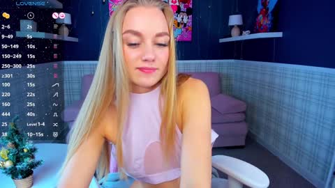 Snapshot of barbie_lis chatting on 12-21-24, 02:41 LisGTM2 Mon-Thu Sat 0100am-0700am online show from 12-21-24, 02:41