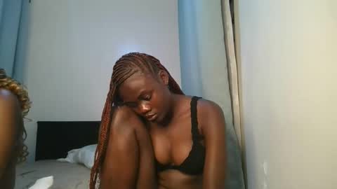 queen online show from 11-06-25, 11:04