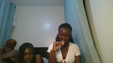 queen online show from 01-08-26, 11:51