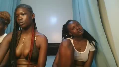 queen online show from 01-12-26, 09:20