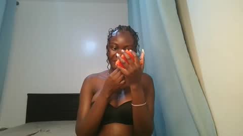 queen online show from 02-02-26, 08:51