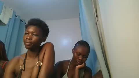 queen online show from 03-25-26, 10:32