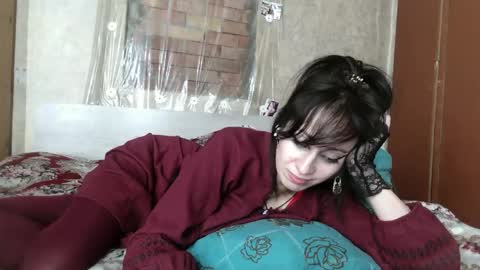 Snapshot of barbie_rococo chatting on 02-12-26, 02:34 barbie_rococo online show from 02-12-26, 02:34