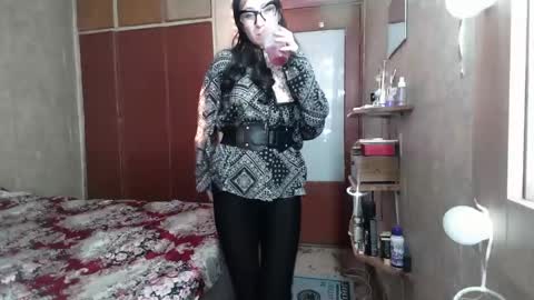 Snapshot of barbie_rococo chatting on 02-19-26, 12:45 barbie_rococo online show from 02-19-26, 12:45