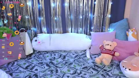 Eva online show from 12-18-24, 03:55