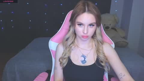 Eva online show from 04-26-26, 03:21