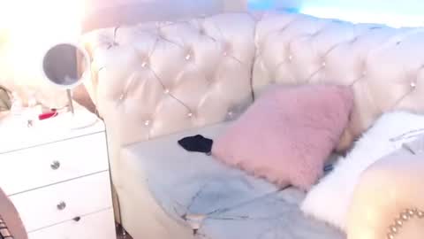 barbiefox_ online show from 07-26-26, 11:44