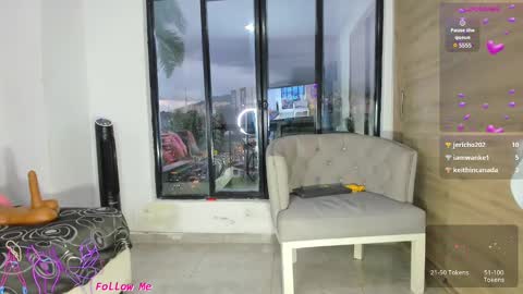 Snapshot of barbiefoxx chatting on 02-27-25, 10:20 Barbiefoxx online show from 02-27-25, 10:20
