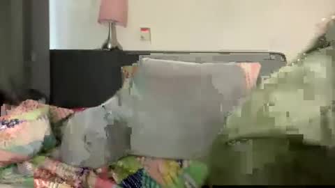 Snapshot of barbiegirl966 chatting on 01-18-25, 09:45 barbiegirl966 online show from 01-18-25, 09:45