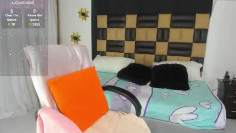 Snapshot of barbiekano chatting on 12-18-24, 02:53 barbiekano online show from 12-18-24, 02:53
