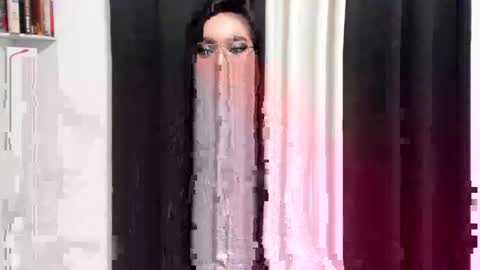 Snapshot of barbiekharie chatting on 01-10-25, 06:49 Issa Trap online show from 01-10-25, 06:49
