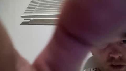 Snapshot of barniemay1 chatting on 11-13-25, 01:48 barniemay1 online show from 11-13-25, 01:48