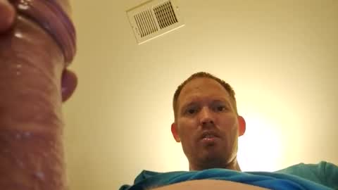 Snapshot of barniemay1 chatting on 11-16-25, 06:46 barniemay1 online show from 11-16-25, 06:46