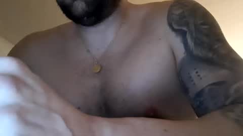 Snapshot of barrias23 chatting on 01-08-26, 06:54 barrias23 online show from 01-08-26, 06:54