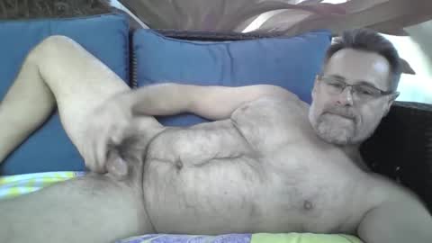 Snapshot of barry_42 chatting on 02-11-26, 10:37 Barry Arnauld online show from 02-11-26, 10:37