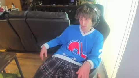 Snapshot of bashful4200 chatting on 03-07-26, 06:38 ryan online show from 03-07-26, 06:38