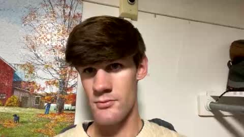 Snapshot of basicallyjustmee chatting on 10-22-25, 07:35 basicallyjustmee online show from 10-22-25, 07:35